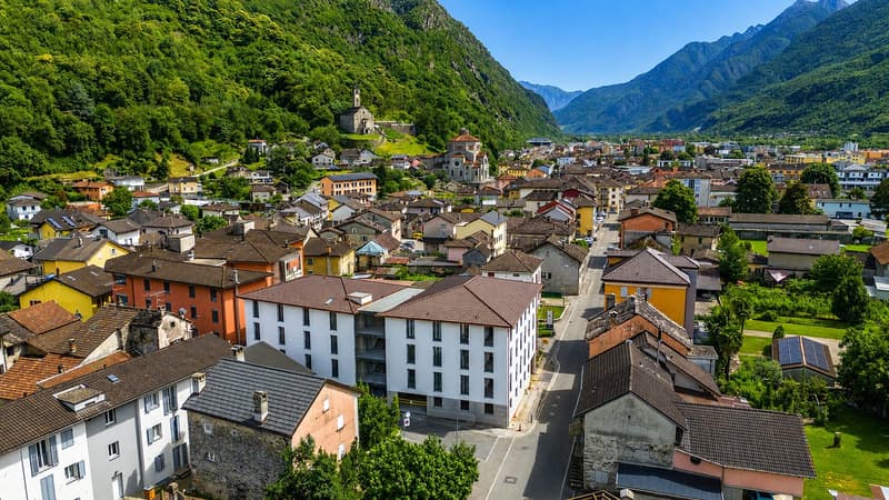 Zweitwohnsitz im Herzen des Tessins (1)
