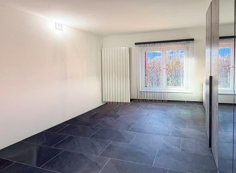 Zweitwohnsitz: 3,5-Zimmer-Wohnung mit Panoramablick auf den Fluss Maggia (7)
