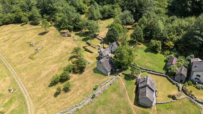 Rustico zum Renovieren mit bauland (12)