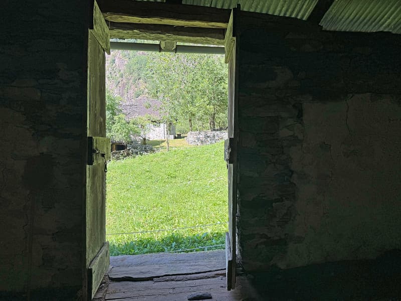2 Rustico zum Renovieren mit bauland (12)