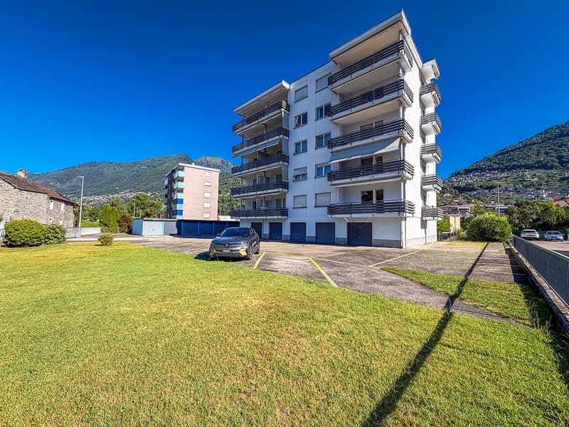 Appartement mit 4.5 Zimmern und freier Sicht in Tenero-Contra (2)