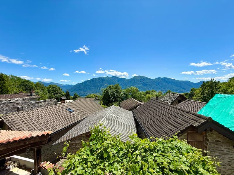 Rustico in pietra da riattare / Naturstein-Rustico mit Ausbaupotenzial (8)