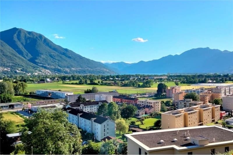 Lavertezzo Piano, Casa unifamiliare nuova con giardino e vista aperta (1)