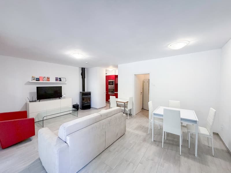 Casa con 4 appartamenti - Haus mit 4 Wohnungen - Vogorno (2)
