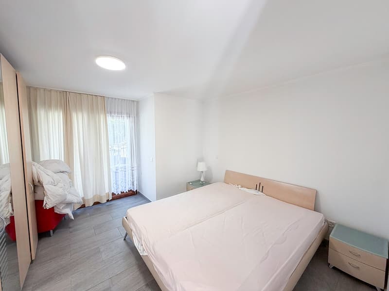 Casa con 4 appartamenti - Haus mit 4 Wohnungen - Vogorno (18)