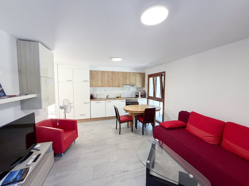 Casa con 4 appartamenti - Haus mit 4 Wohnungen - Vogorno (17)