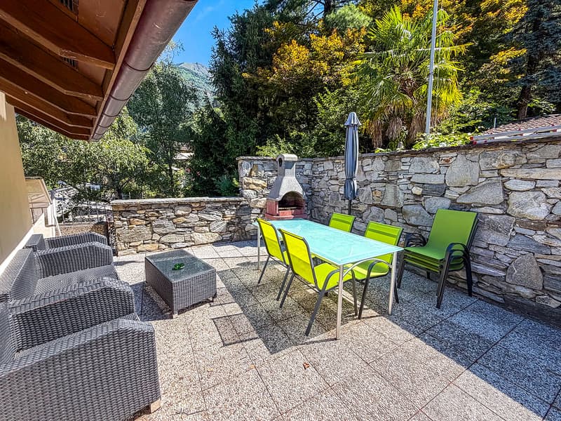 Casa con 4 appartamenti - Haus mit 4 Wohnungen - Vogorno (30)