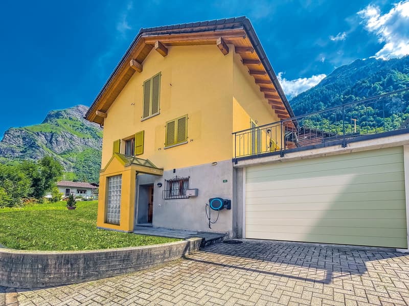 Bleniotal: Einfamilienhaus mit garten und garage (3)