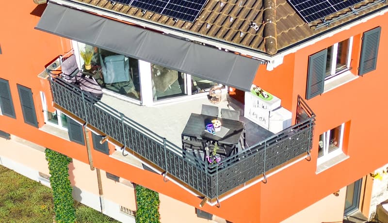 Zweitwohnsitz: 3.5 Zimmer-Wohnung im obersten Stockwerk mit Zugang zur Promenade am Fluss Maggia (21)