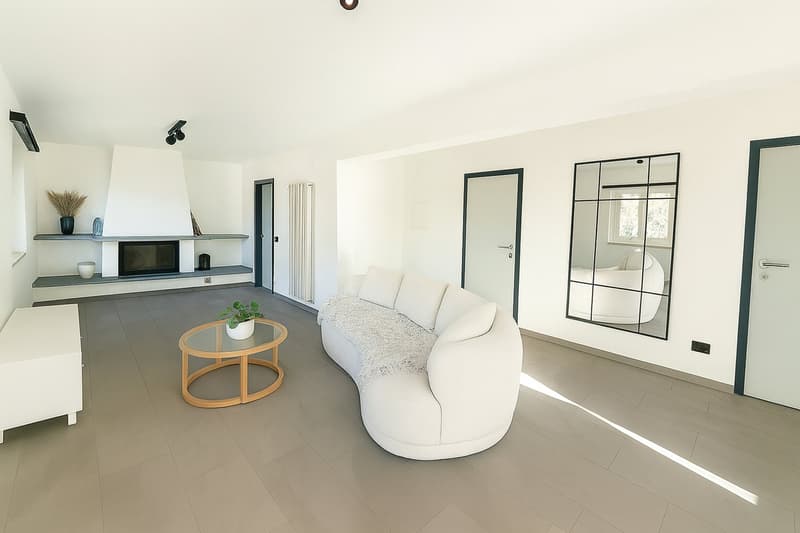 Splendida casa plurifamiliare di 10 locali a Solduno (11)