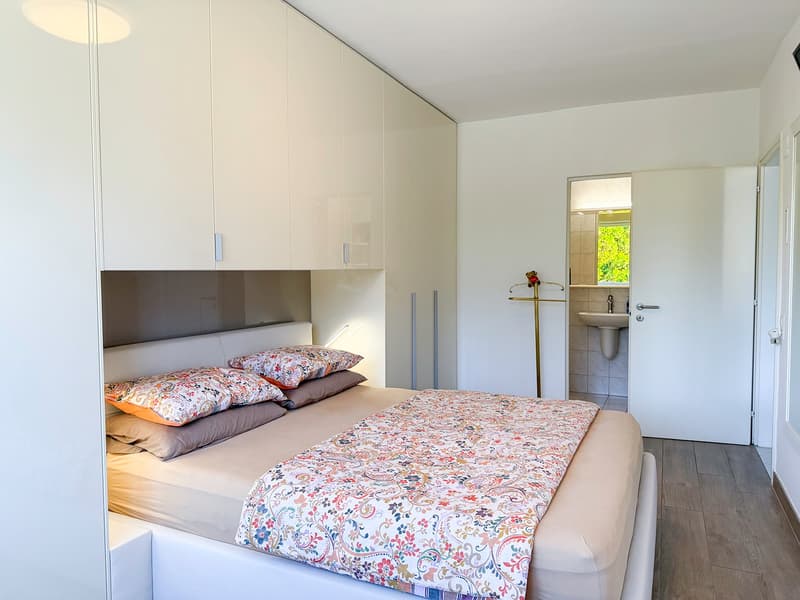 4.5 locali con vista aperta a Tenero - Terrasse und Weitsicht (11)