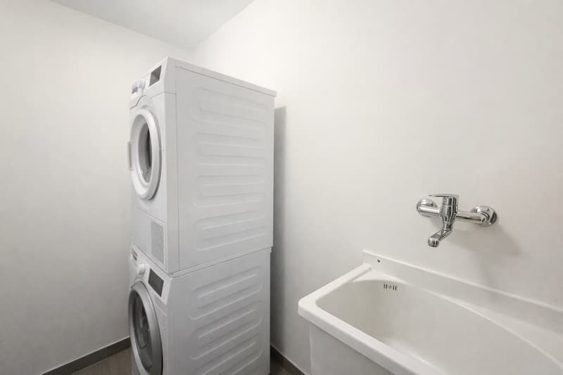 4,5-Zimmer-Wohnung mit Wintergarten und privat Garten (16)