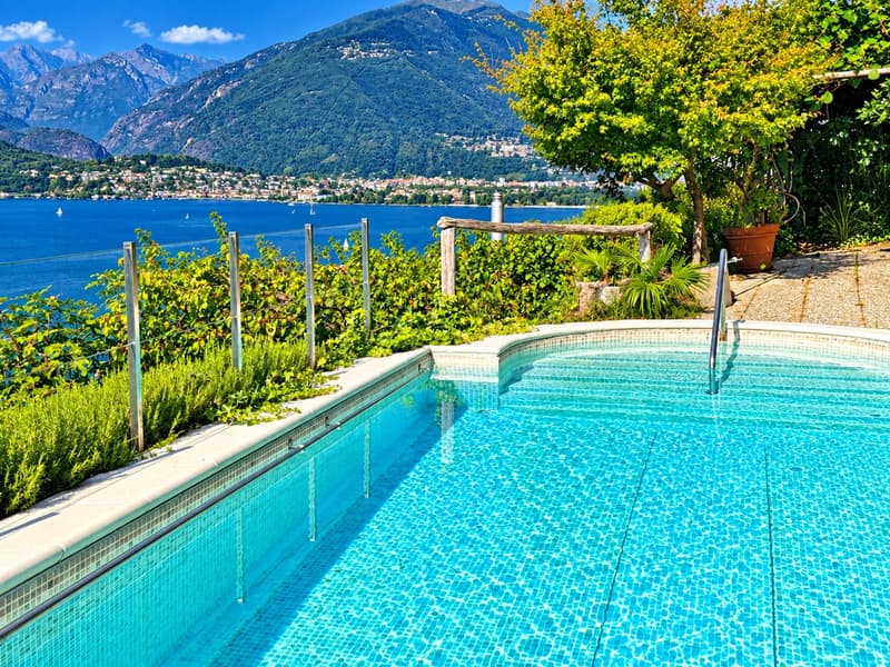 Villa con piscina e vista spettacolare sul Lago - Villa mit Pool und Panoramablick (4)