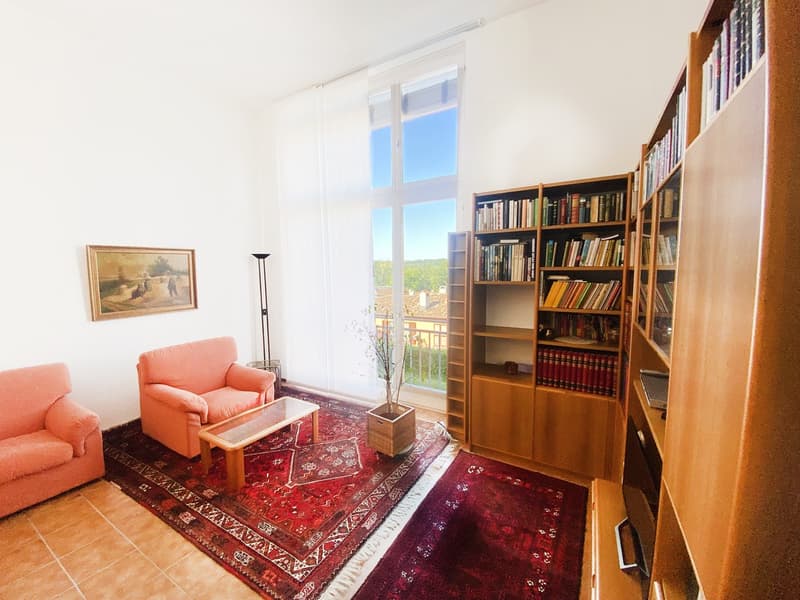 Haus mit 4,5 Zimmern und Garten sowie Doppelwohnzimmer (1)