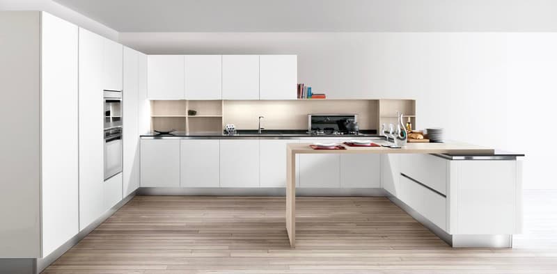 Nouvelles maisons 4,5 de standing moyen à élevé avec jardin en construction. (5)