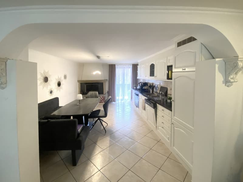 Maison de 7 pièces rénovée avec jardin, grotte et grenier. (3)