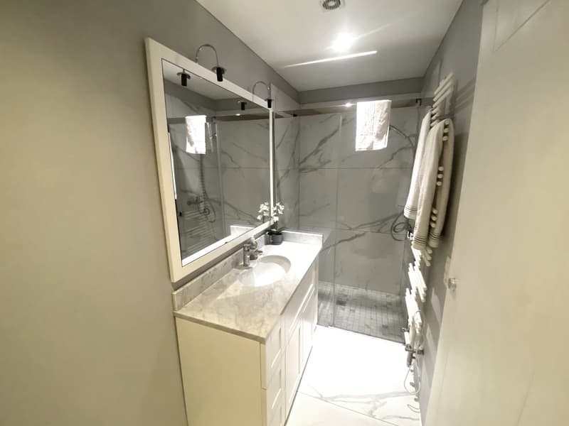 2.5-room house renovated with view of Ceresio, garden and parking spaces (11)
