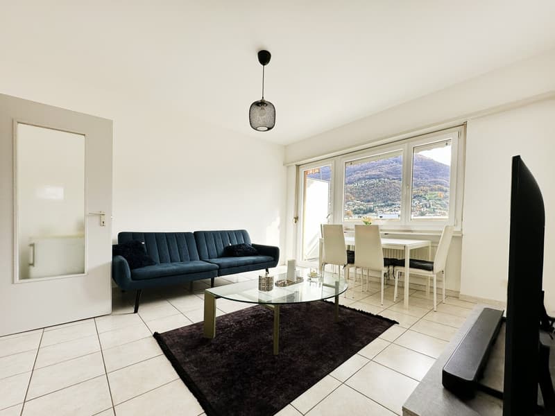 Angrenzende Wohnungen 3,5+2,5 mit Terrassen und Blick auf Brè (9)