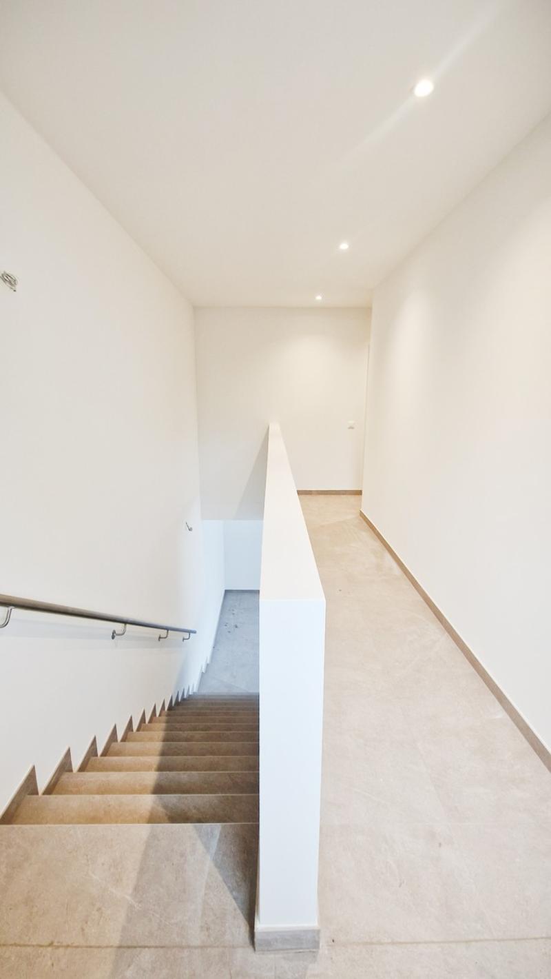 Maison 4,5 pièces dans un contexte bifamilial avec jardin privé. (6)