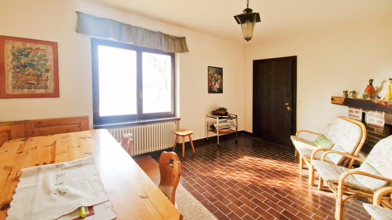 Maison unifamiliale 7,5 avec grand jardin et vue ouverte à Vacallo (7)