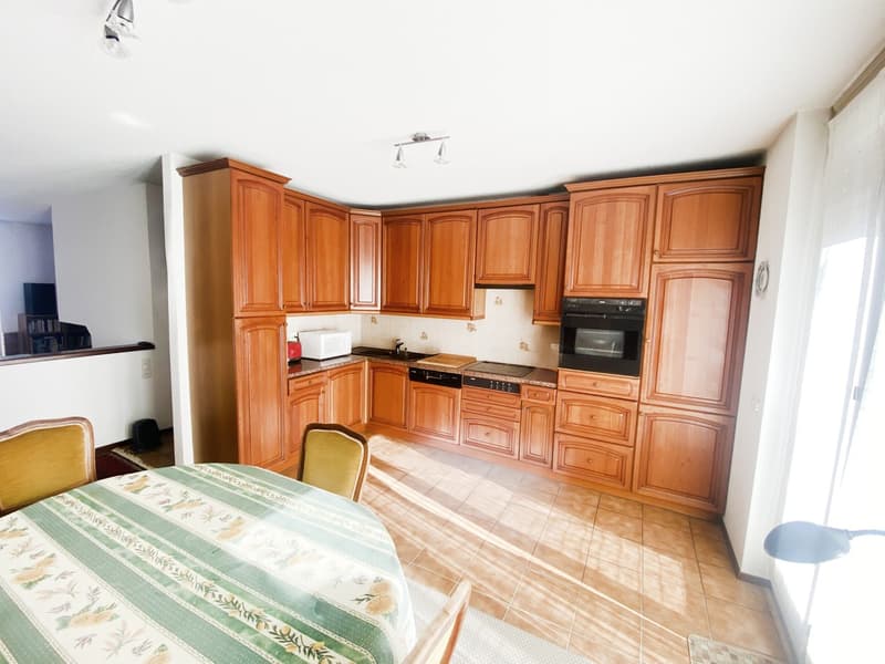 Haus mit 4,5 Zimmern, Garten und Doppelwohnzimmer (4)