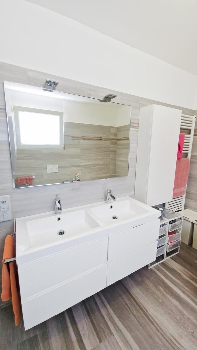 Moderne Einfamilienhaus 6,5 mit Garten und Whirlpool (9)
