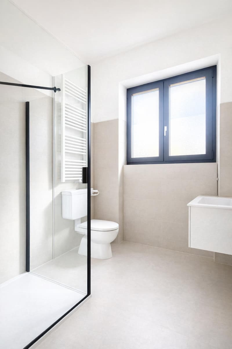 Building with 3 apartments of 3 rooms, office use, for rent (13)