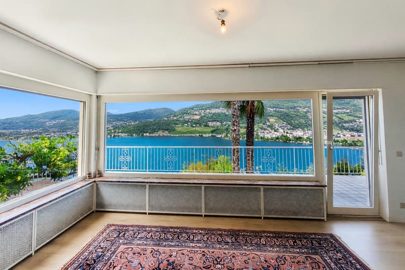 Zweifamilienhaus mit 7 Zimmern und Seeblick, Terrasse und Garten (1)