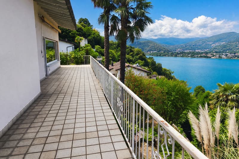 Zweifamilienhaus mit 7 Zimmern und Seeblick, Terrasse und Garten (6)