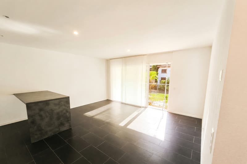 Wohnung 2,5 Zimmer mit Terrasse in kleiner Wohnanlage in Cadenazzo (3)
