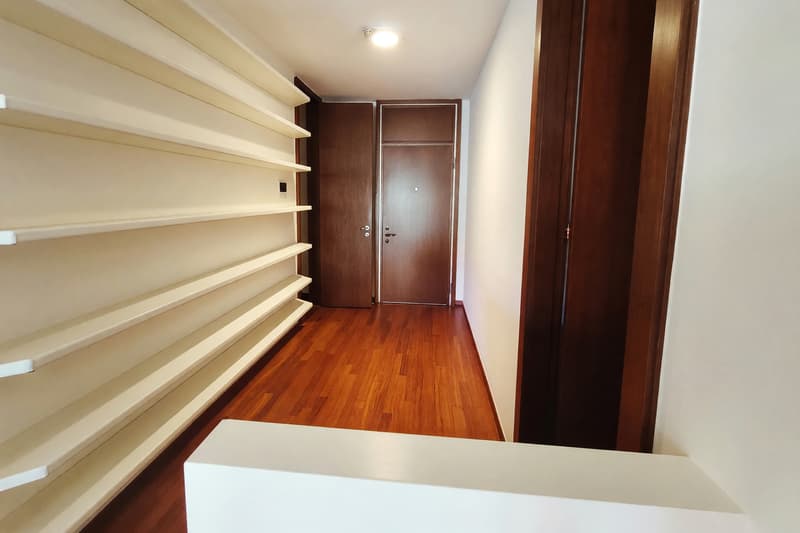 Apartment 2.5 with balcony in central location (9)