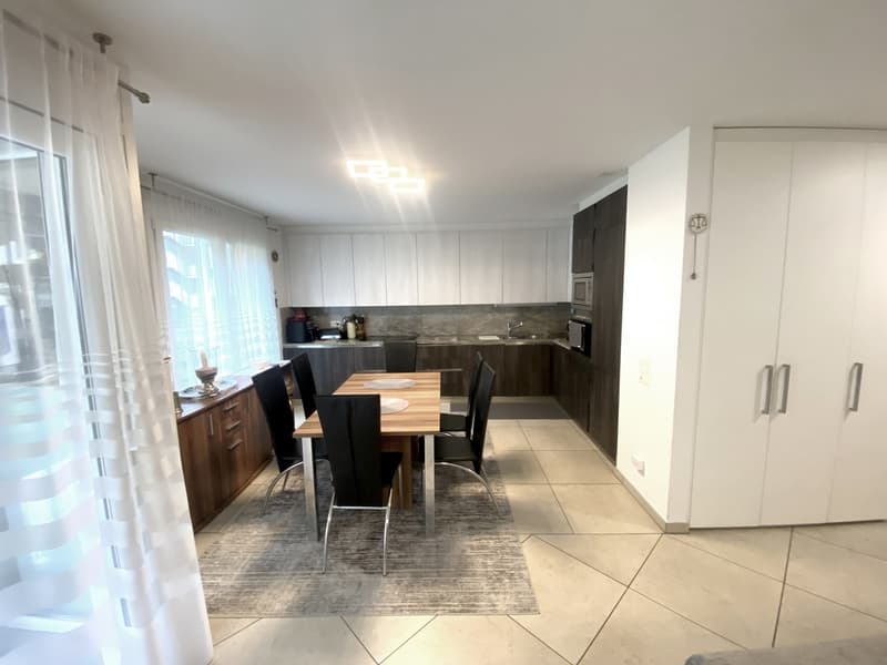 Bel appartement 4,5 pièces avec jardin privé à Cadenazzo (3)