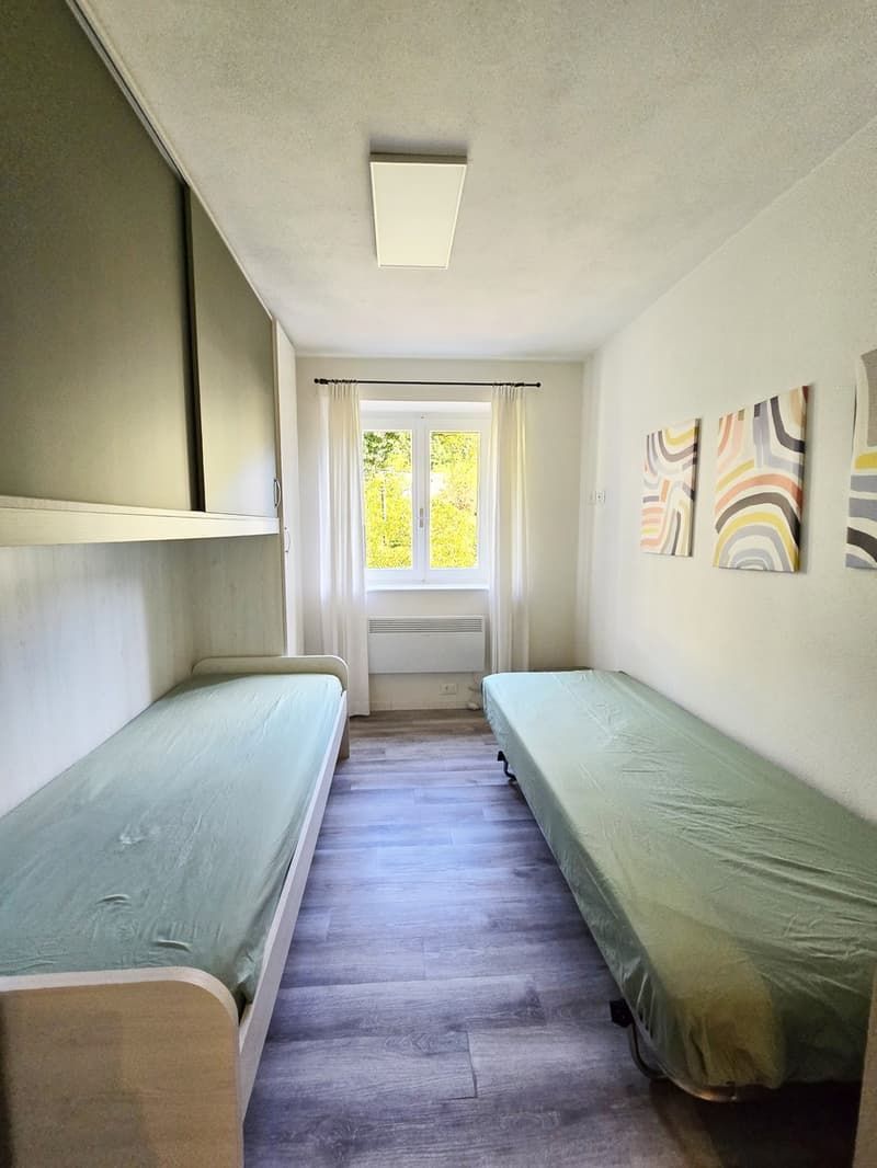 Schönes Kernhaus 3,5 und 2,5 Zimmer, komplett renoviert mit schönen Außenbereichen (13)