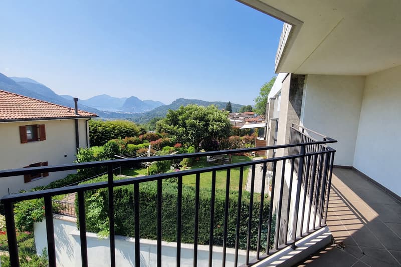 Semi-detached house 5.5 rooms with lake view terrace and garden in Lopagno (7)