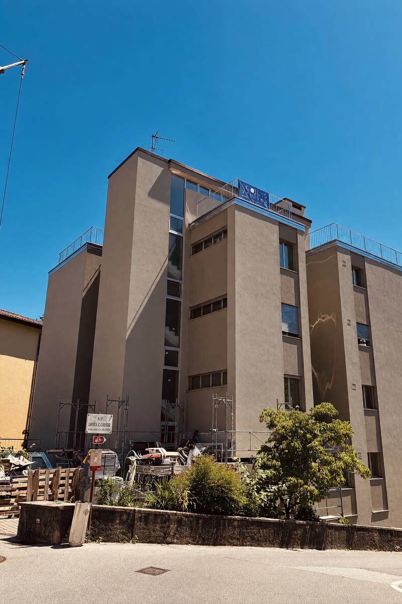 Appartement prestigieux 5,5 pièces en haut standing avec terrasse et vue sur le lac (7)