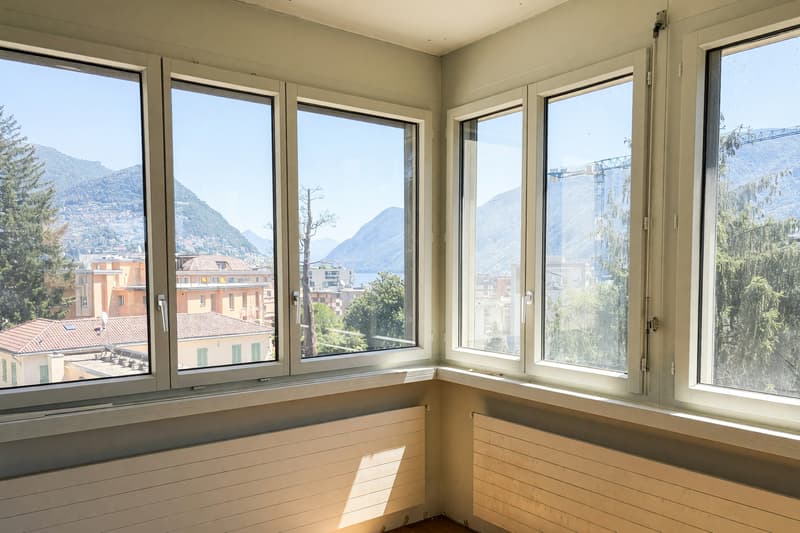 Prestigious 5.5-room apartment in high standard with terrace and lake view (4)