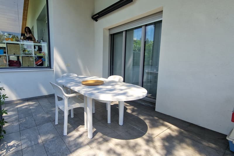 Single-family house 6.5 rooms with 190 sqm and private garden and veranda (7)