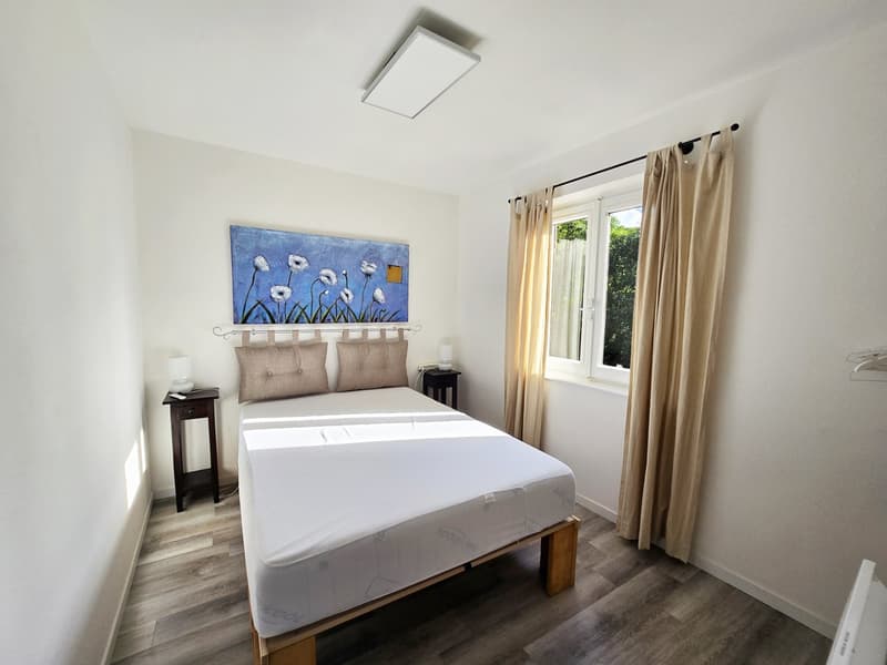 Beautiful core house 3.5 and 2.5 rooms, renovated and with beautiful outdoor areas. (12)