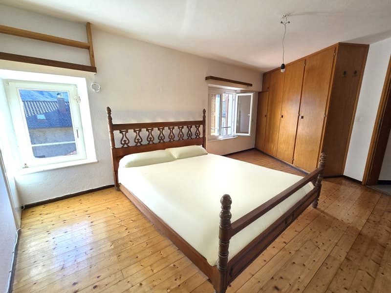 Maison de noyau charmante avec 7,5 pièces à rénover, dotée d'un grand potentiel (6)