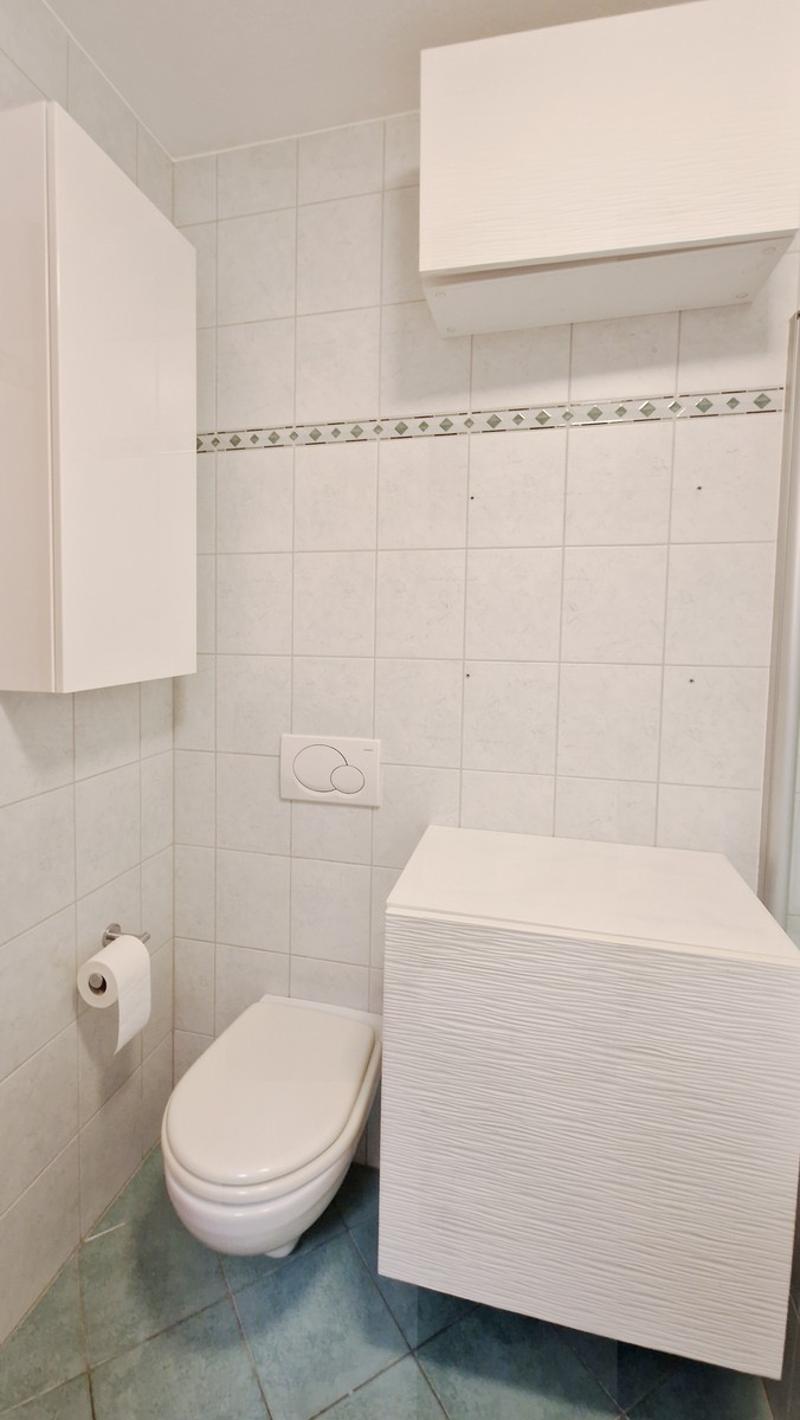Bel appartement 3,5 pièces dans un quartier résidentiel avec terrasse panoramique couverte. (11)