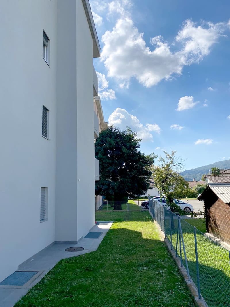 Appartement 3,5 pièces avec jardin et places de parking - résidence secondaire (4)