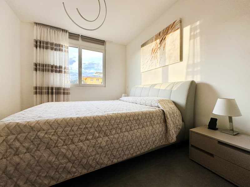 Appartement lumineux 3,5 pièces avec grande terrasse ensoleillée en zone centrale (6)