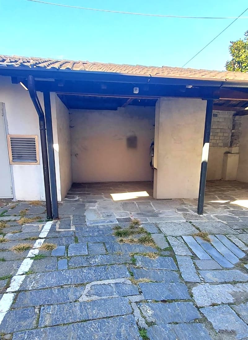 Bel appartement 3,5 pièces avec cuisine open space rénové (9)