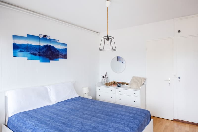 Appartement raffiné 2,5 pièces avec terrasse panoramique rénovée (7)