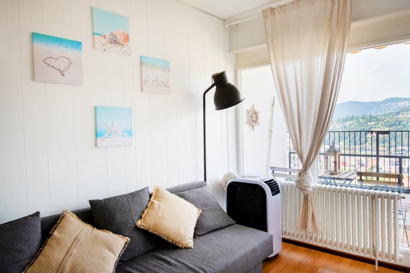 Appartement raffiné 2,5 pièces avec terrasse panoramique rénovée (5)