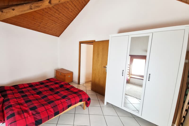 Schönes Einfamilienhaus mit 3,5 Zimmern zu einem interessanten Preis und mit interessanten Nebenkosten. (12)
