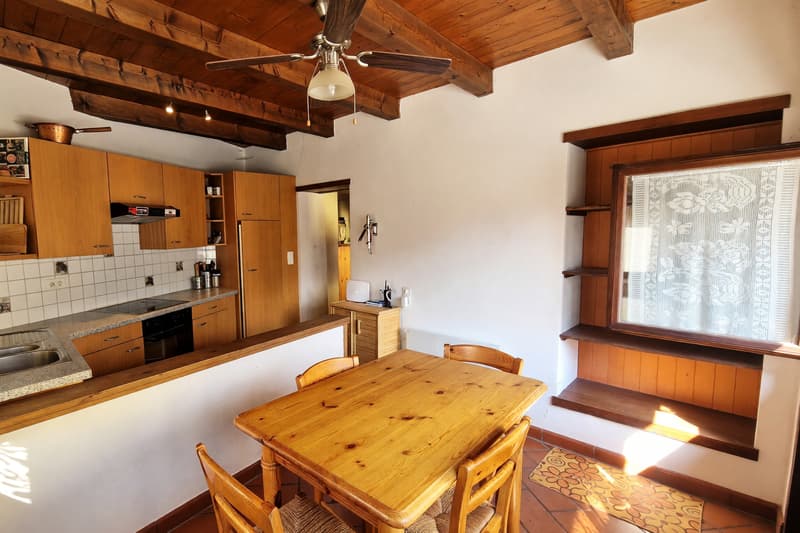 Schönes Einfamilienhaus mit 3,5 Zimmern zu einem interessanten Preis und mit interessanten Nebenkosten. (5)