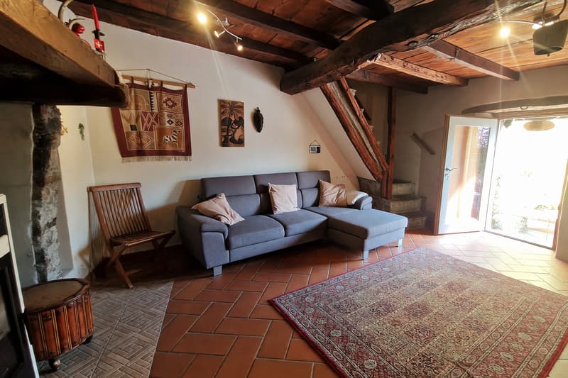 Schönes Einfamilienhaus mit 3,5 Zimmern zu einem interessanten Preis und mit interessanten Nebenkosten. (4)