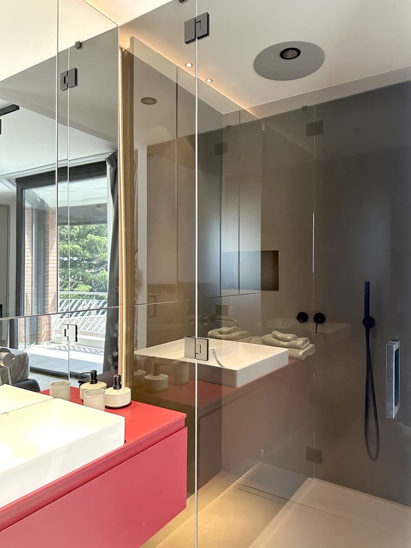 Duplex à l'étage sous les toits 4,5 rénové à neuf avec toit panoramique. (9)