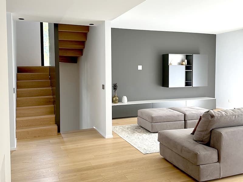 Duplex à l'étage sous les toits 4,5 rénové à neuf avec toit panoramique. (2)